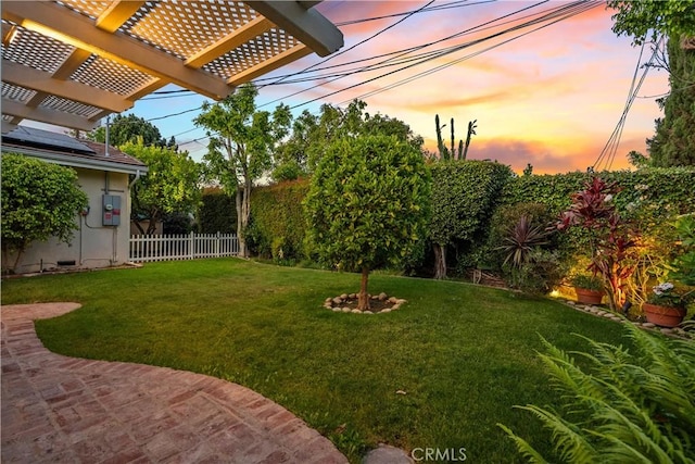 9214 Mclennan Ave, Northridge, CA 91343 - yard at dusk featuring a pergola