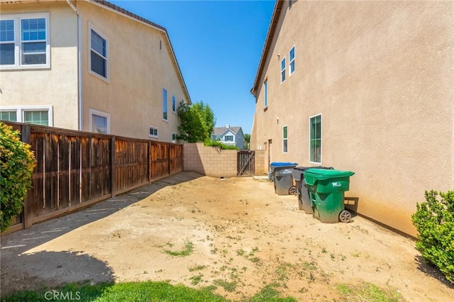 30315 Laruns St, Murrieta, CA 92563 - view of fenced backyard