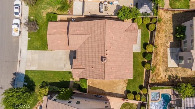 30315 Laruns St, Murrieta, CA 92563 - aerial view of a pool area