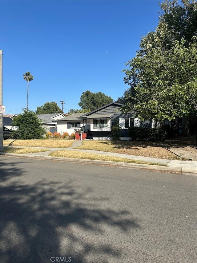 8570 Harmony Ln, Riverside, CA 92504 - view of front of property