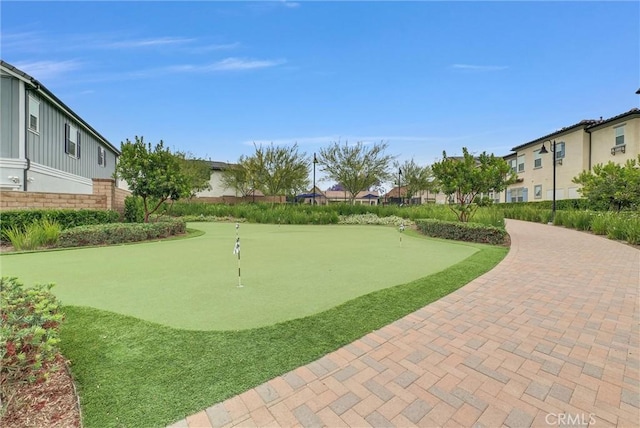 12342 Blue Sky Ct, Whittier, CA 90602 - surrounding community featuring a putting area and a residential view