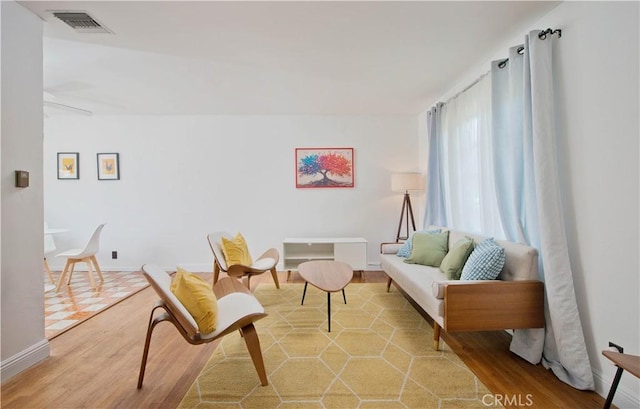 17330 Califa St, Encino, CA 91316 - living area with light wood-style flooring