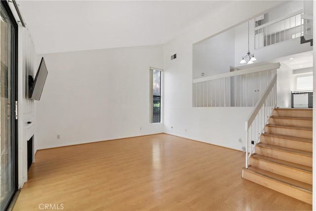 6121 Shoup Ave Unit 35, Woodland Hills, CA 91367 - photo 2