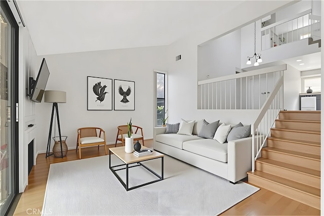 6121 Shoup Ave Unit 35, Woodland Hills, CA 91367 - photo 1