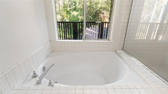 31850 Camino Marea, Temecula, CA 92592 - full bath with a bath
