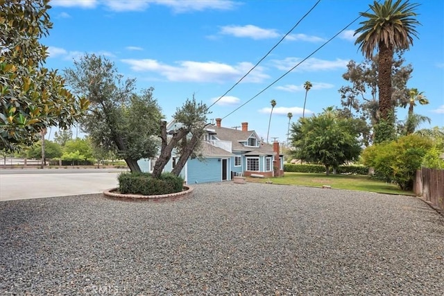 1350 E Chase Dr, Corona, CA 92881 - view of front of property with gravel driveway