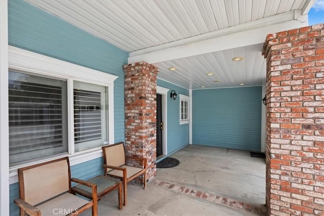 1350 E Chase Dr, Corona, CA 92881 - view of covered porch