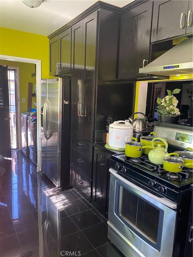2737 W Caldwell St, Carson, CA 90220 - kitchen with stainless steel appliances, under cabinet range hood, and granite tiled floors