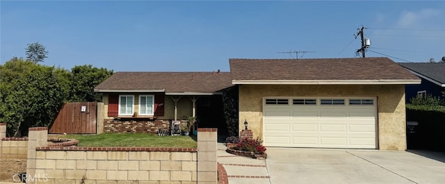 2091 Ridgeview, Corona, CA 92882 - single story home featuring driveway, a garage, stucco siding, a front yard, and roof with shingles