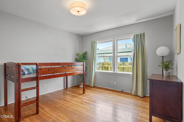 664 Monterey Rd, South Pasadena, CA 91030 - bedroom with wood finished floors