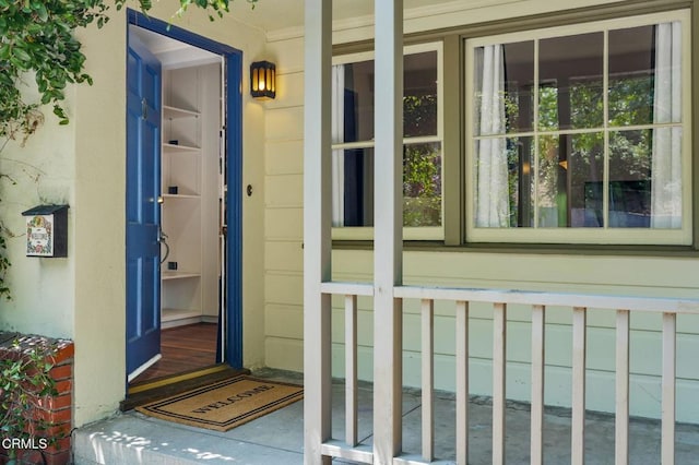 664 Monterey Rd, South Pasadena, CA 91030 - view of exterior entry featuring covered porch
