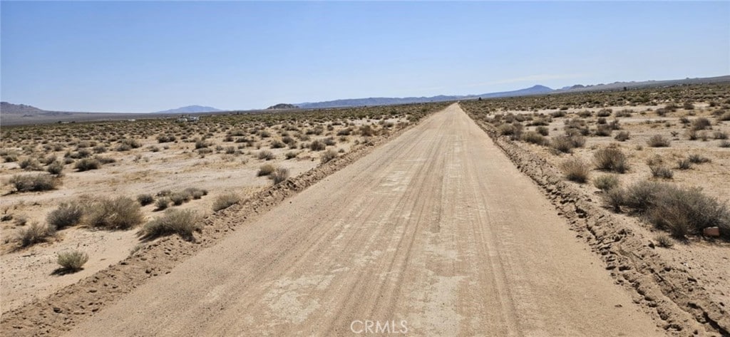 800 Smoke Bush Rd, Lucerne Valley, CA 92356 - photo 1