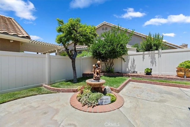 5129 W Pinehurst Dr, Banning, CA 92220 - fenced backyard featuring a patio area and a pergola