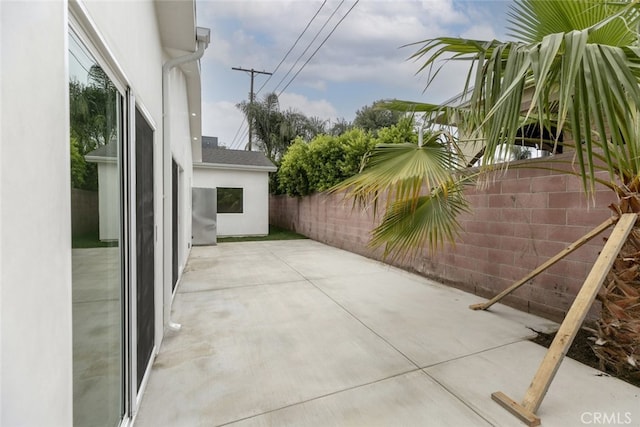 15009 Wyandotte St, Van Nuys, CA 91405 - fenced backyard featuring a patio area