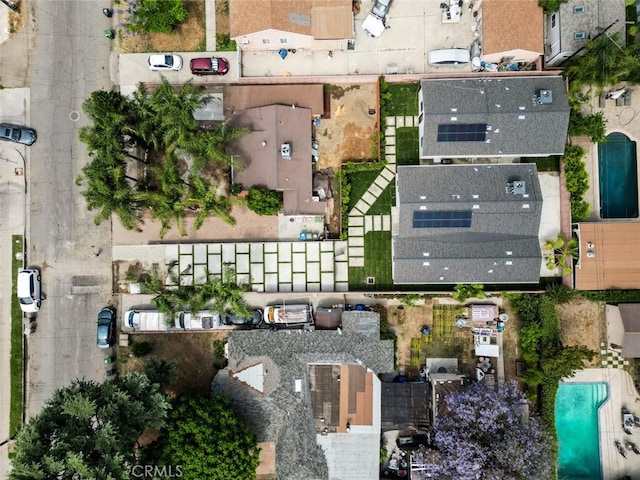 15009 Wyandotte St, Van Nuys, CA 91405 - view of property location with a pool