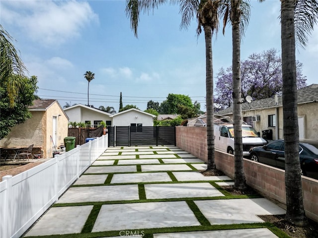 15009 Wyandotte St, Van Nuys, CA 91405 - fenced yard with a residential view