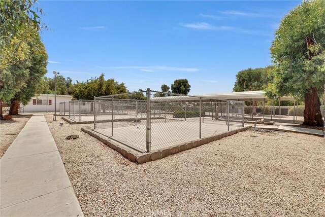 25270 Tradewinds Dr, Menifee, CA 92585 - view of yard