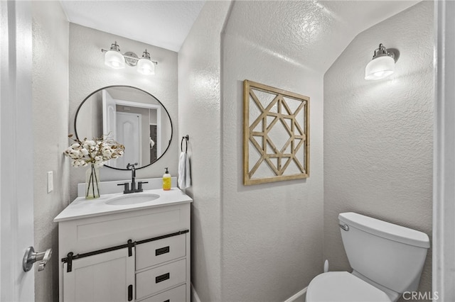1519 San Rafael Pl, Corona, CA 92882 - bathroom with a textured wall and vanity
