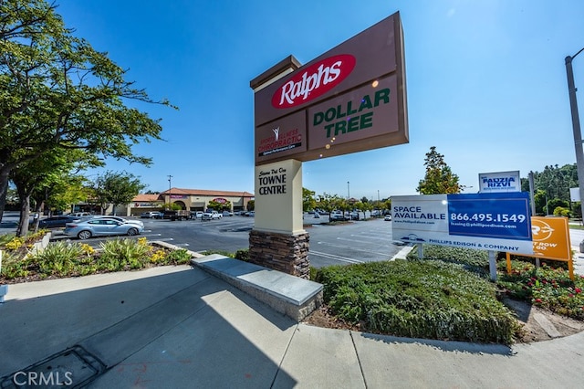 1519 San Rafael Pl, Corona, CA 92882 - exterior view of a parking lot