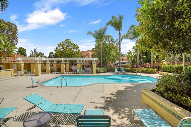 33 Abrazo Aisle Unit 174, Irvine, CA 92614 - community pool featuring a patio and a pergola