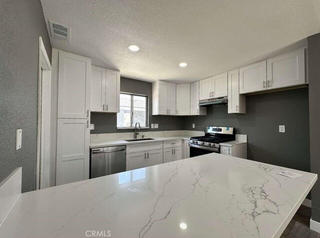 16628 Victor St, Victorville, CA 92395 - photo 13