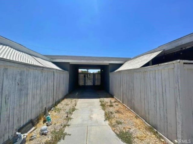 16628 Victor St, Victorville, CA 92395 - photo 7
