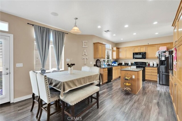 8846 Tamarisk Ave, Hesperia, CA 92344 - photo 16
