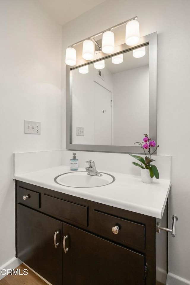 2247 Camilar Dr, Camarillo, CA 93010 - bathroom with vanity