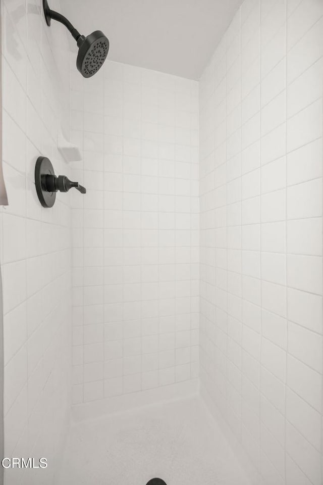 2247 Camilar Dr, Camarillo, CA 93010 - bathroom view of a tile shower