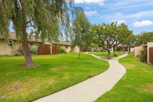 2247 Camilar Dr, Camarillo, CA 93010 - view of yard