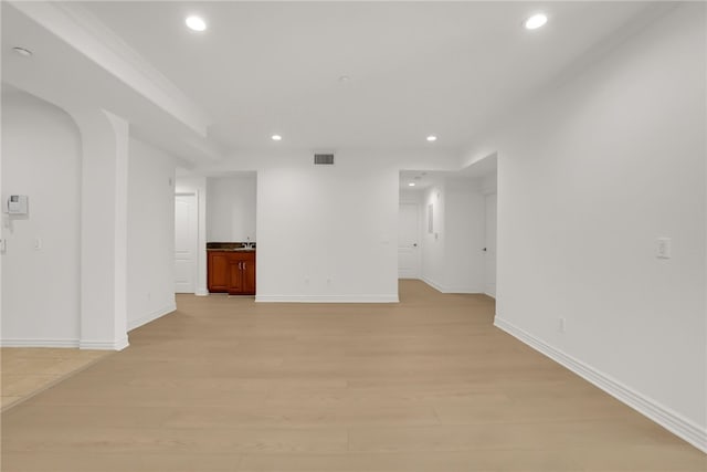 8555 Cashio St Unit 203, Los Angeles, CA 90035 - unfurnished room featuring recessed lighting and light wood-style flooring