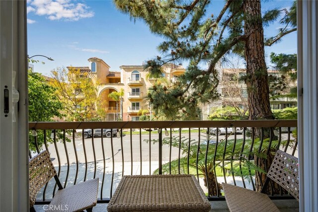1520 Camden Ave Unit 101, Los Angeles, CA 90025 - view of balcony