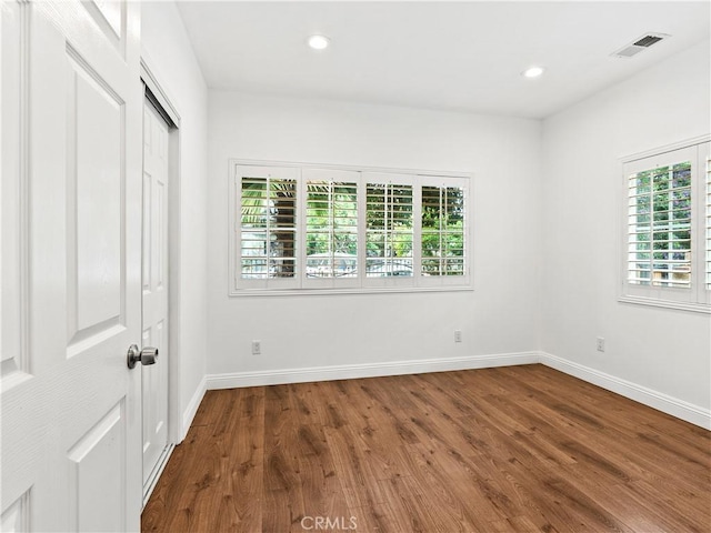 2128 E 3rd St, Los Angeles, CA 90033 - unfurnished bedroom featuring wood finished floors, recessed lighting, and a closet