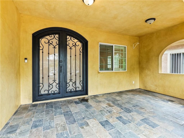2128 E 3rd St, Los Angeles, CA 90033 - doorway to property with stucco siding