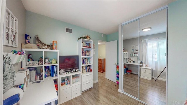 1110 Benjamin Pl, El Cajon, CA 92020 - playroom featuring light wood-type flooring