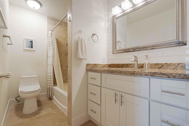 279 Moss St Unit 6, Chula Vista, CA 91911 - bathroom with vanity, shower / tub combo, and tile patterned flooring