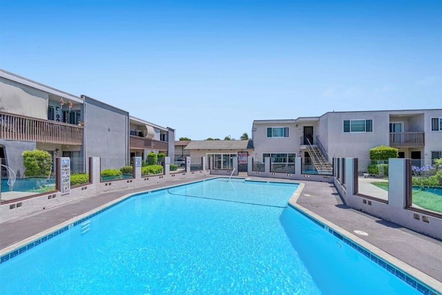 279 Moss St Unit 6, Chula Vista, CA 91911 - community pool with a residential view