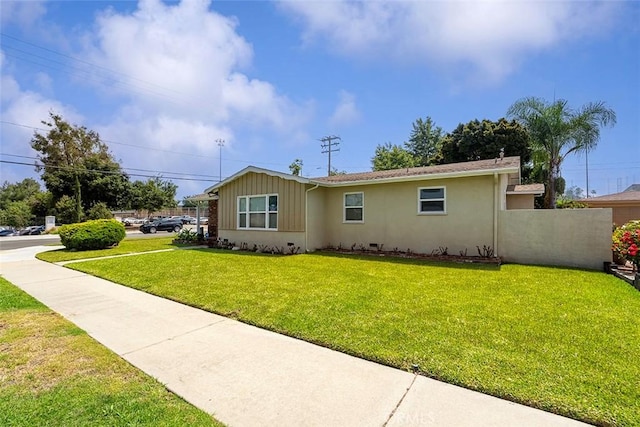 1200 S Pennsylvania Ave, Glendora, CA 91740 - view of front of home with a front lawn and stucco siding