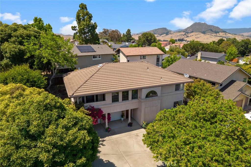 1730 De Anza Ct, San Luis Obispo, CA 93405 - aerial view of residential area featuring a mountain backdrop
