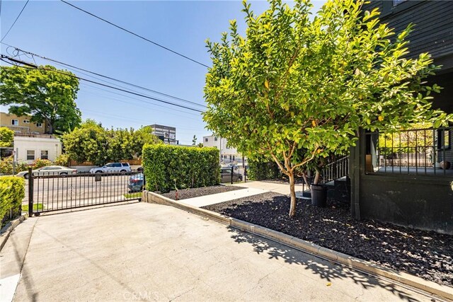 1807 Montana St, Los Angeles, CA 90026 - view of patio / terrace with a gate