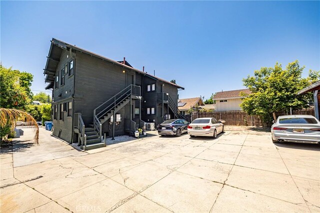 1807 Montana St, Los Angeles, CA 90026 - view of front of house featuring stairway