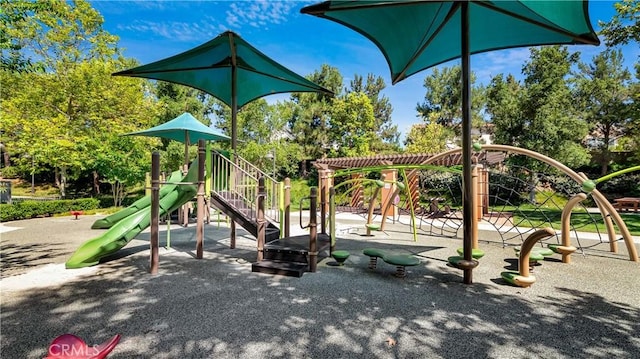 233 Bright Poppy, Irvine, CA 92618 - view of community play area