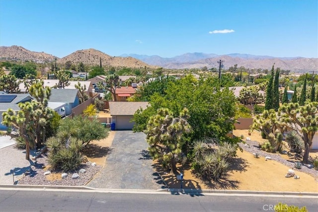8160 Cholla Ave, Yucca Valley, CA 92284 - view of mountain background featuring nearby suburban area