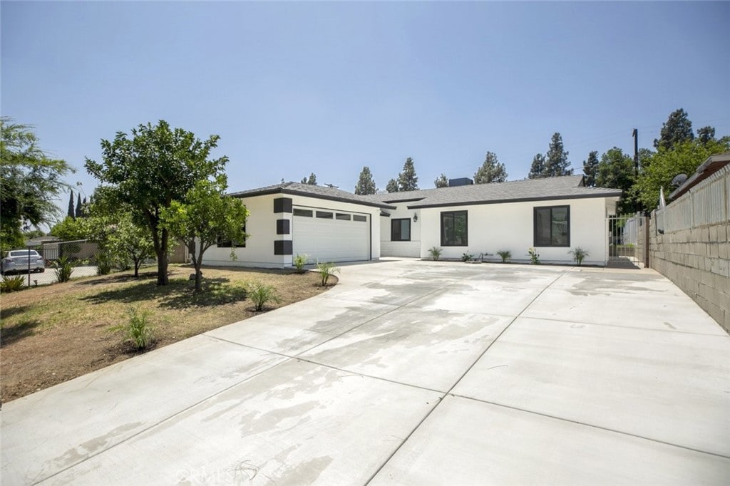 11719 Vanport Ave, Sylmar, CA 91342 - photo 1