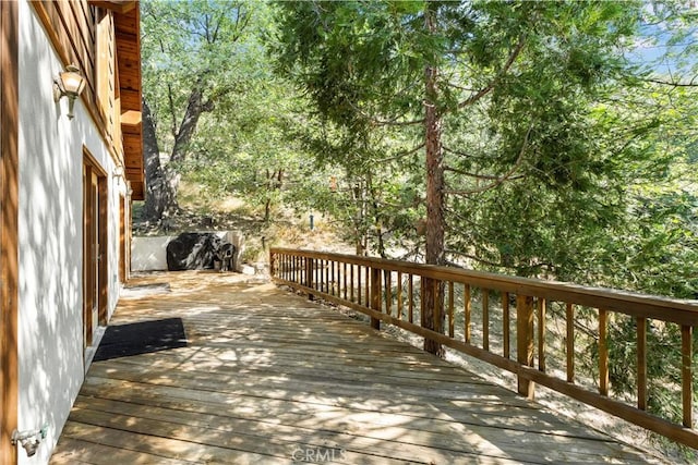 77 Park Dr, Running Springs, CA 92382 - view of wooden deck