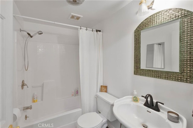 77 Park Dr, Running Springs, CA 92382 - bathroom with a sink and shower / bath combo with shower curtain