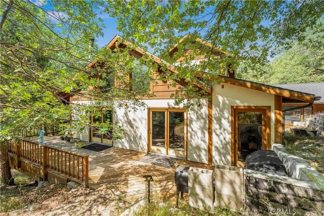 77 Park Dr, Running Springs, CA 92382 - rear view of property featuring a wooden deck
