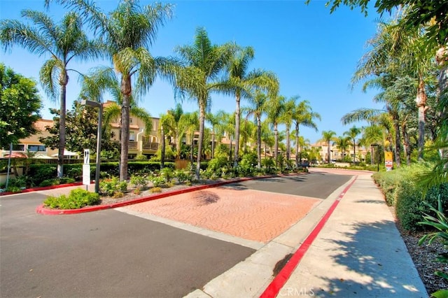 25066 El Carrizo, Laguna Niguel, CA 92677 - view of home's community featuring a residential view