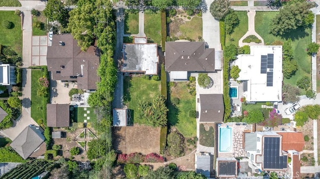 315 E Randolph St, Glendale, CA 91207 - view of property location with nearby suburban area and a pool area