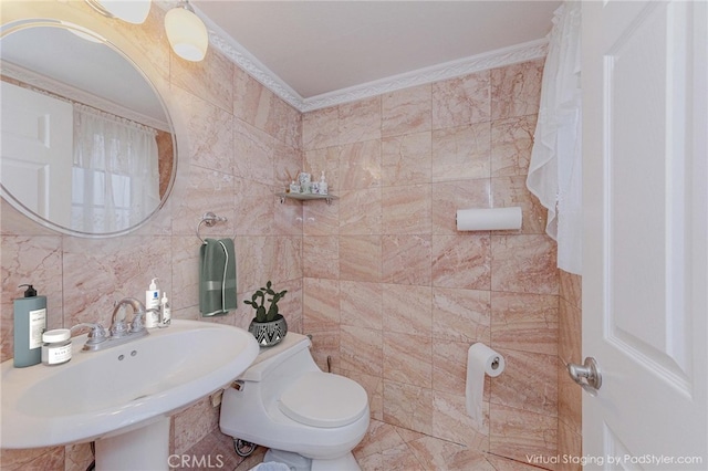 215 N Maple Ave Unit A, Montebello, CA 90640 - bathroom with tile walls and toilet
